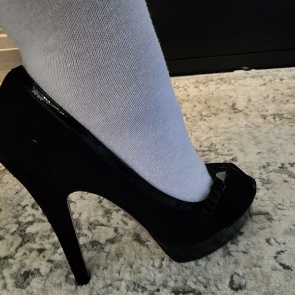 Red Valentino peep-toe heels - Picture 11 of 14